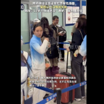 陈妤颉出征亚运安检贡献名场面