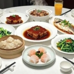 "餐饮连锁龙头"二股东清仓退出