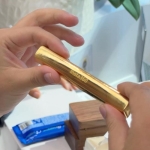 影石给多名员工发放黄金键帽 独特奖励致敬程序员创造力